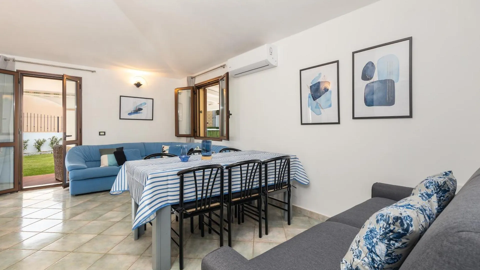 Villa Rita A 200 M Dal Mare Арбатакс 0*,  Италия